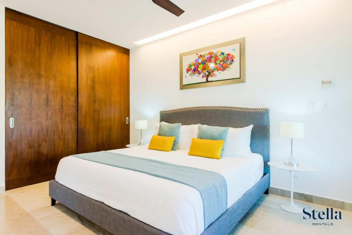 With Private Jacuzzi And Shared Ocean View Roof Pool Сasa de vacaciones *