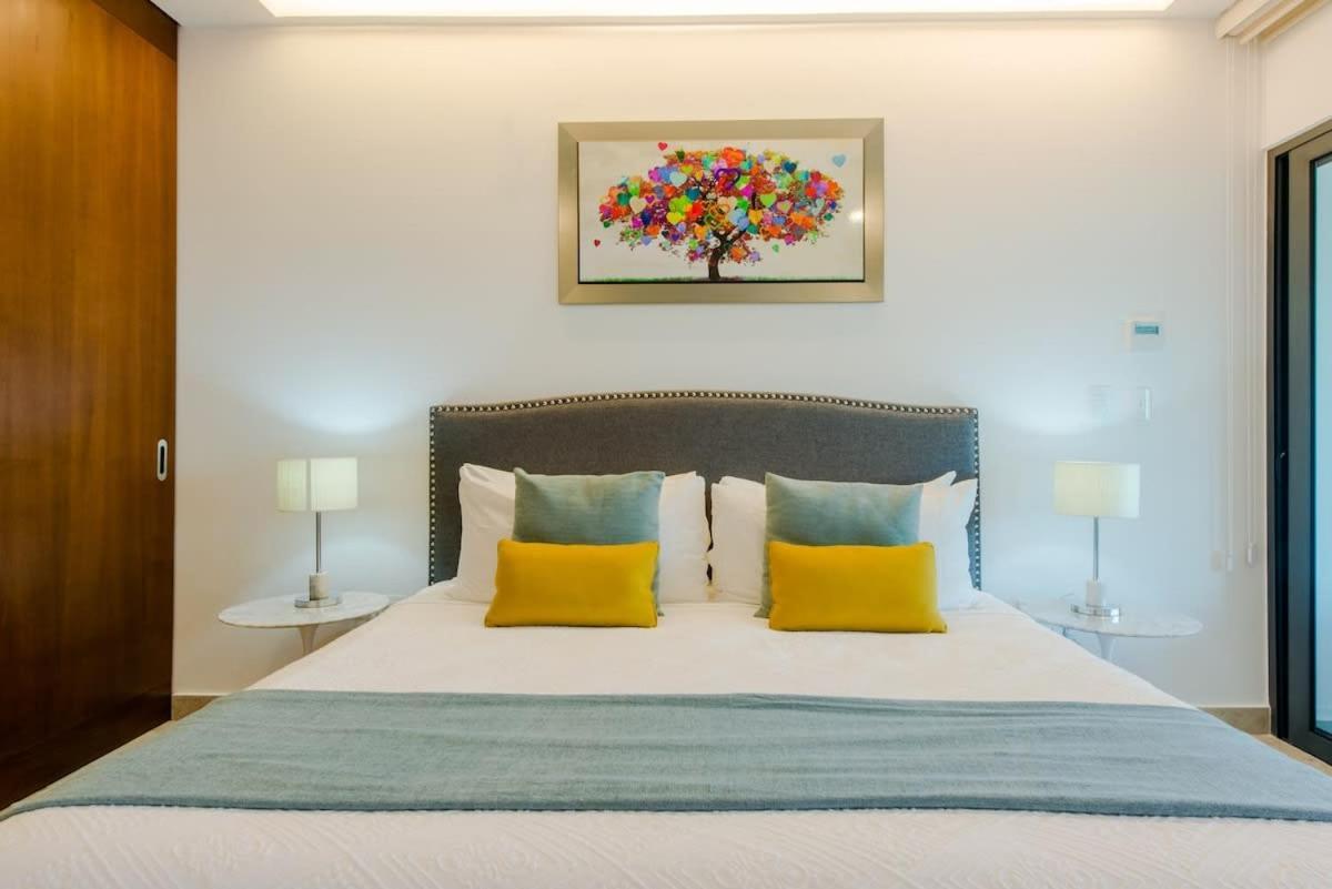 With Private Jacuzzi And Shared Ocean View Roof Pool * Playa del Carmen