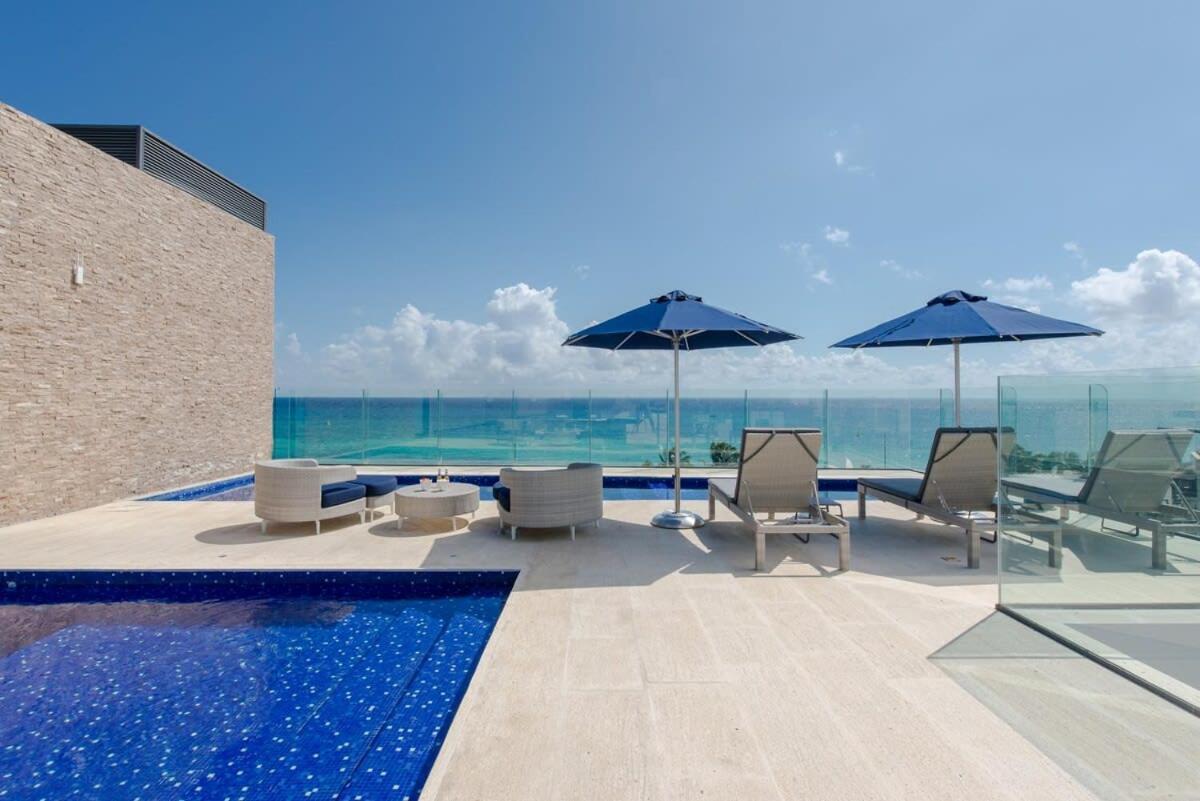 Сasa de vacaciones With Private Jacuzzi And Shared Ocean View Roof Pool