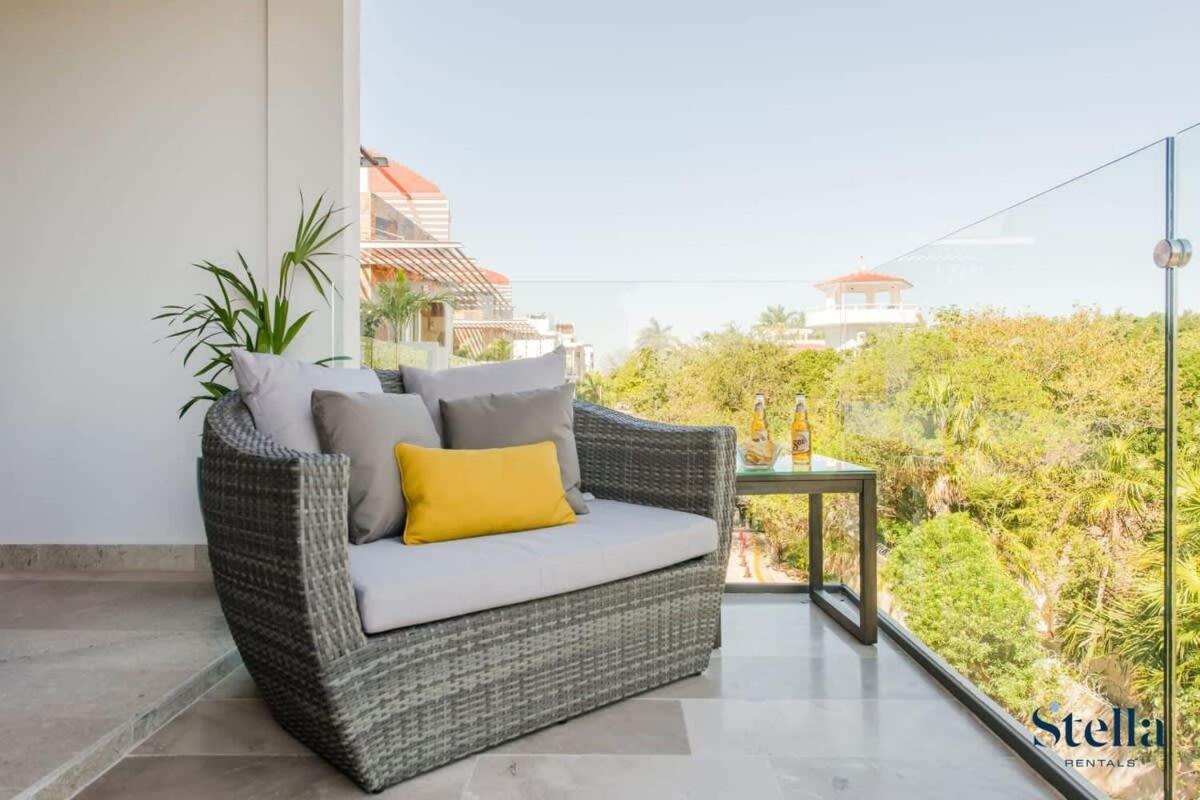 With Private Jacuzzi And Shared Ocean View Roof Pool Сasa de vacaciones